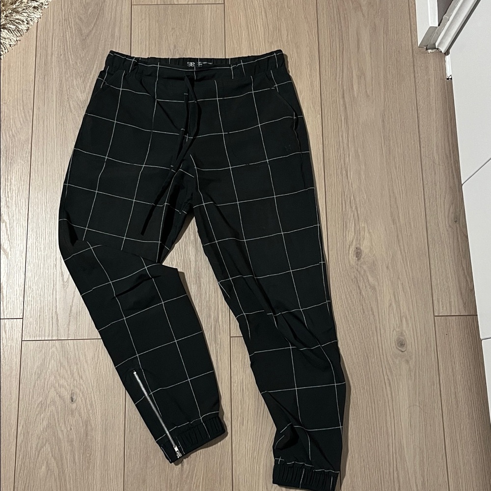 Albion Black and Gray Jogger Pants